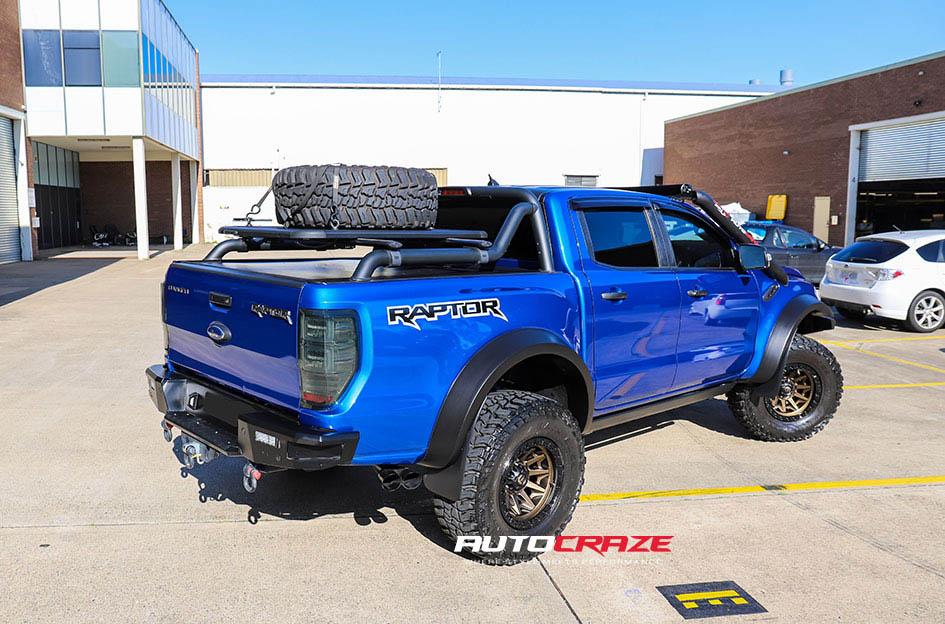 FORD RANGER RAPTOR COVERT BRONZE BLACK LIP